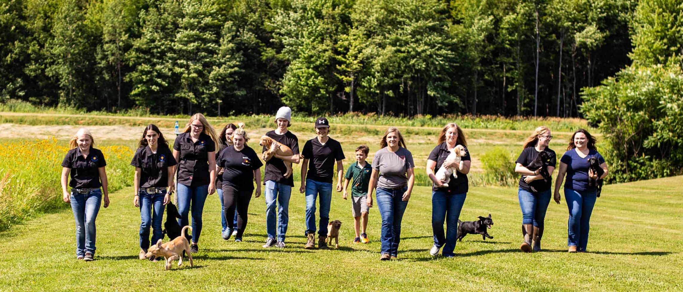 Group-photo-_-walking-scaled Group-photo-_-walking-scaled